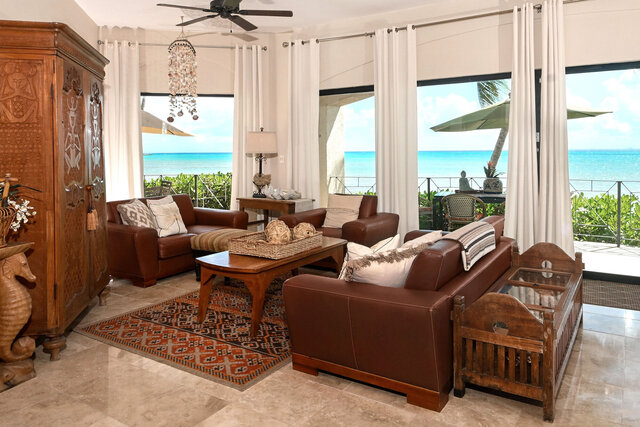 Image 2 for Luna D1 beachfront/ private Susan Mattingly