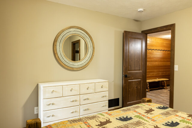 Image 11 for The Pines