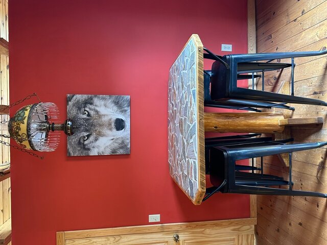 Image 4 for The Wolf Den