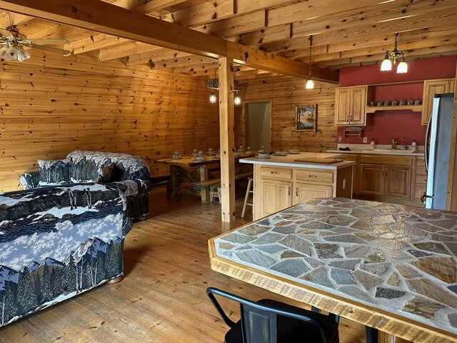 Image 5 for The Wolf Den