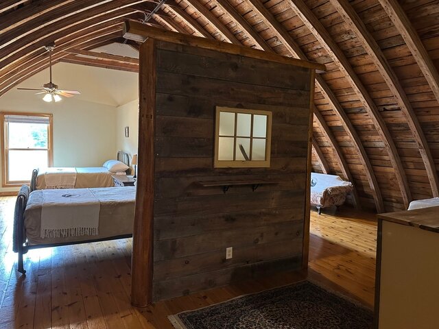 Image 19 for The Wolf Den