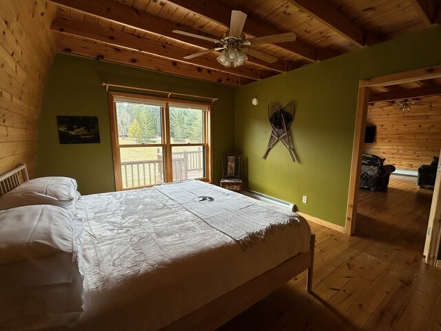 Image 10 for The Wolf Den