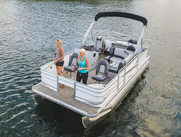 Image 1 for Pontoon Boat Crestliner