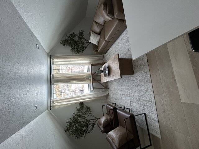 Image 1 for Look Out Apartment