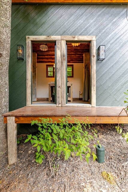 Image 11 for Mountain Shine Camp Trailer