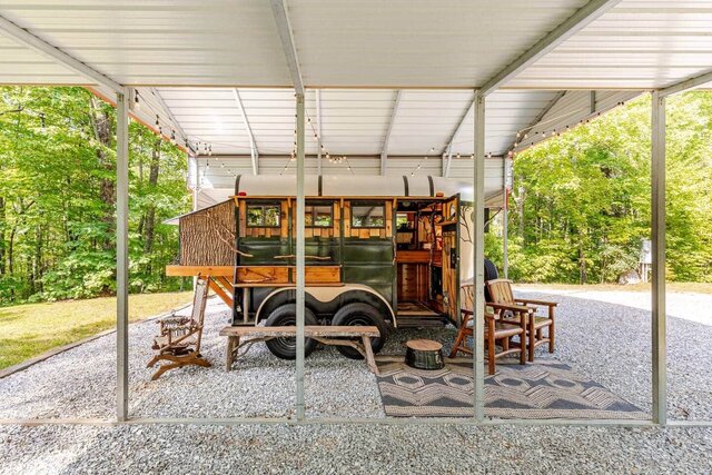 Image 9 for Mountain Shine Camp Trailer