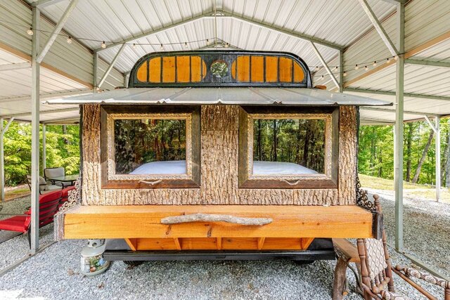 Image 8 for Mountain Shine Camp Trailer