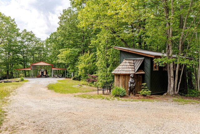 Image 1 for Mountain Shine Camp Trailer