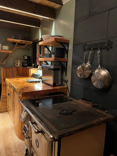 Image 7 for Sunset Mountain View Cabin