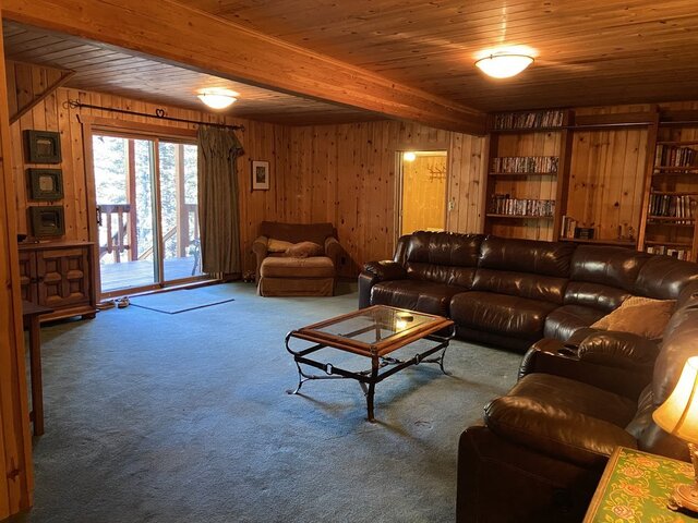 Image 17 for The Lodge