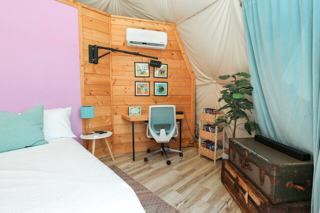 Image 7 for The Glamp