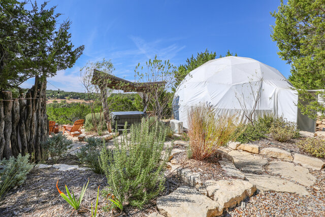 Image 3 for The Glamp