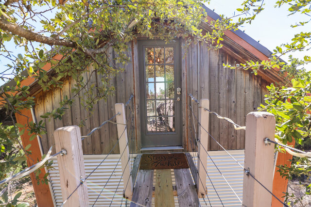 Image 2 for The Birdhouse