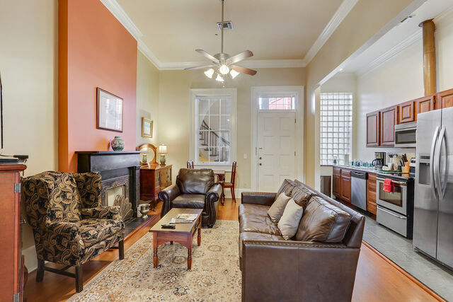 Image 5 for Grand King Suite