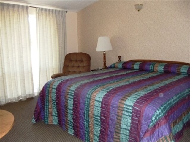 Image 2 for King Bed-NON PET