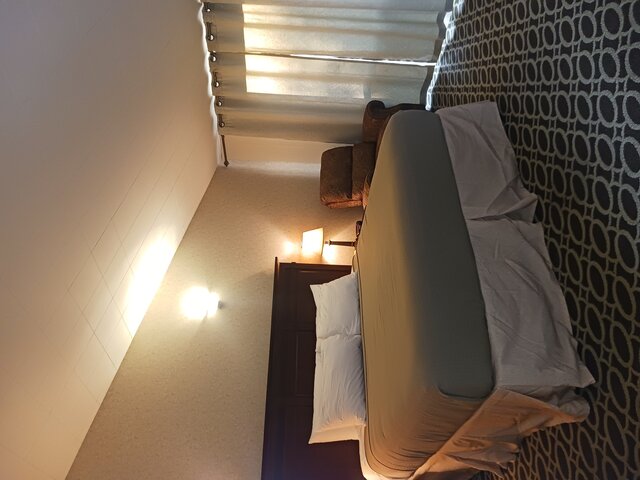 Image 1 for King Bed-NON PET