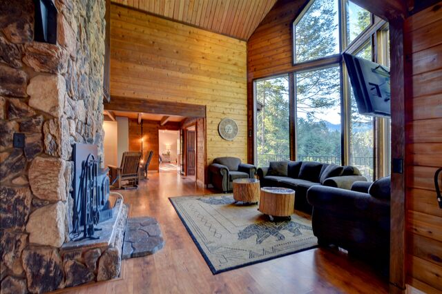 Image 3 for 400 (Tree) Treetops House