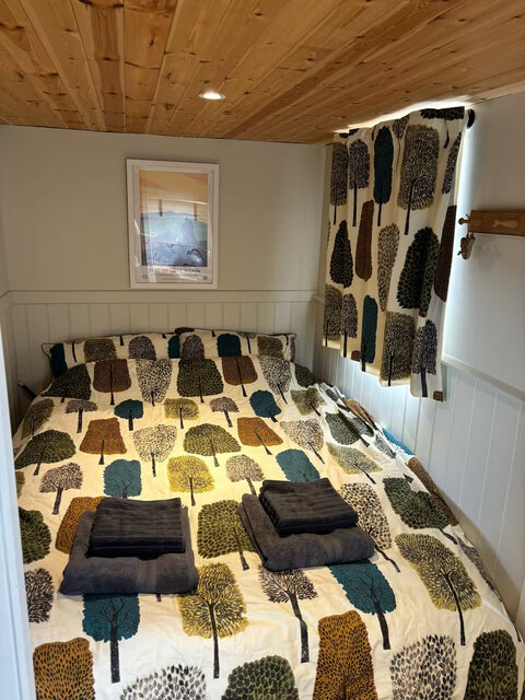 Image 20 for The Hut