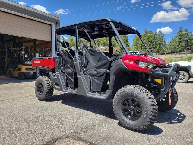 Image 1 for 4-6-seat Can Am Defender HD10 Max (Red)