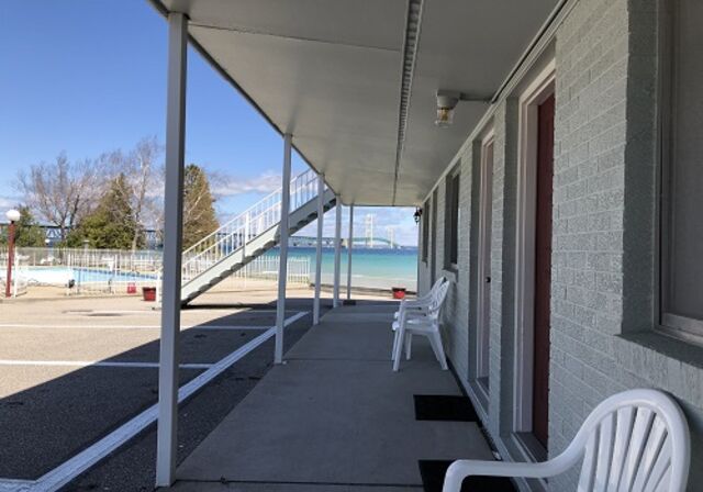 Image 10 for Lakeview Double Standard