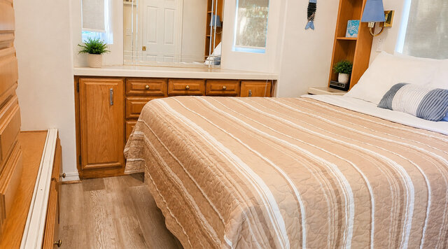 Image 4 for #20 Std. Cottage-Capacity: bdrm-2, couch-2