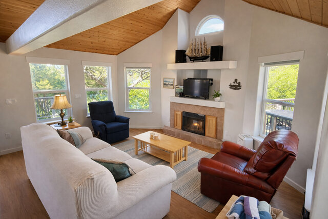 Image 4 for #36 Creekside Cottage-Capacity: bdrm-2, couch-2