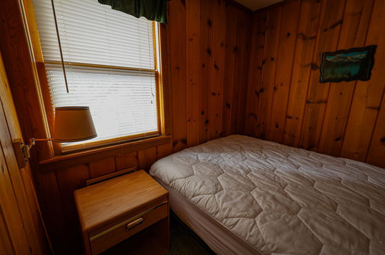 Image 4 for 14) Cabin 14