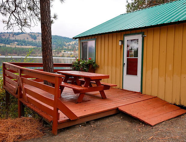 Image 1 for 16) Cabin 16