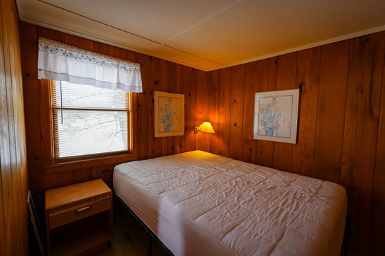 Image 6 for 12) Cabin 12