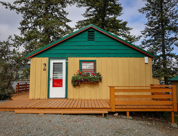 Image 1 for 11) Cabin 11