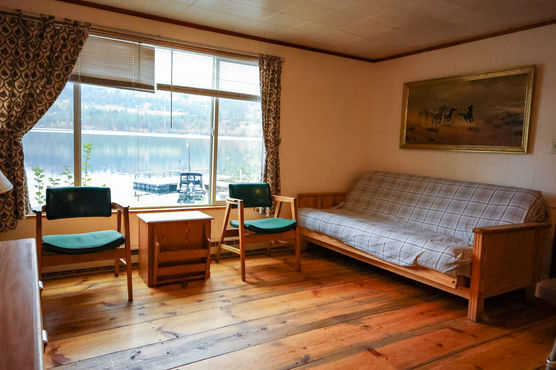 Image 4 for 16) Cabin 16