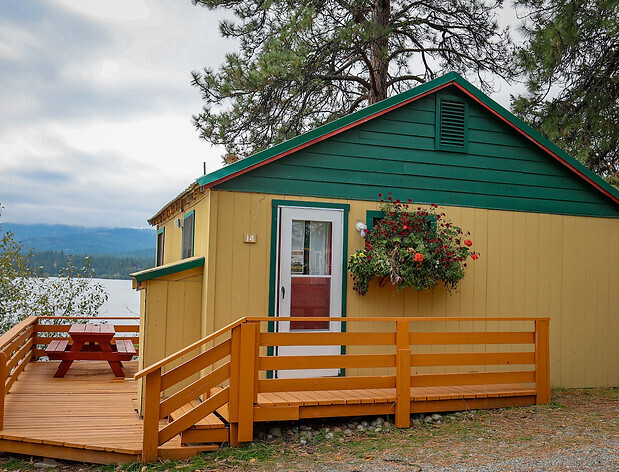 Image 1 for 14) Cabin 14