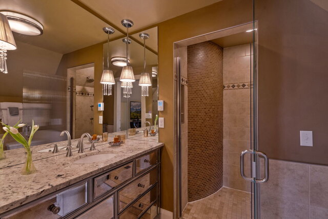 Image 4 for The Syrah Suite