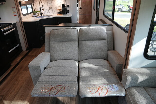 Image 14 for Keystone Outback RV Rental