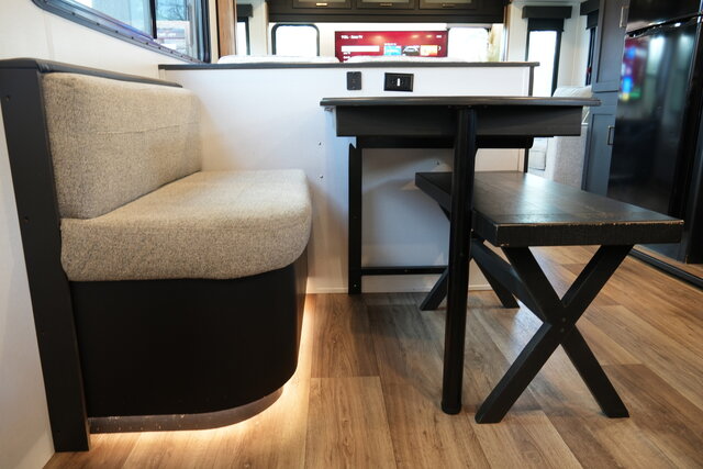Image 11 for Keystone Outback RV Rental