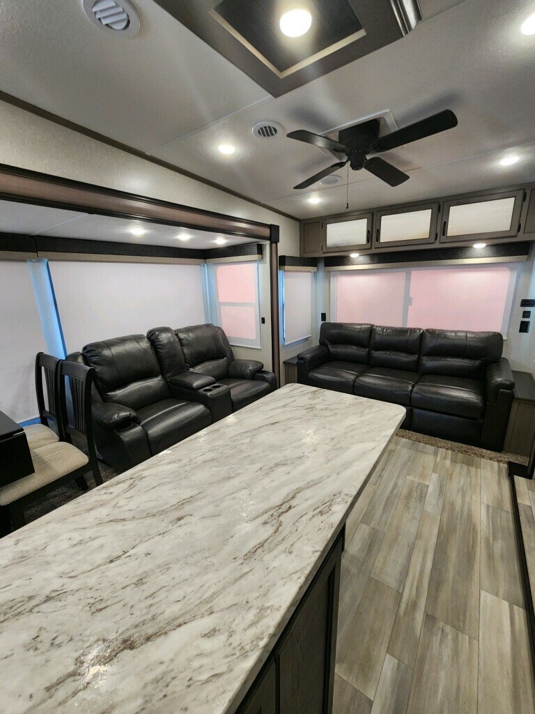 unit image