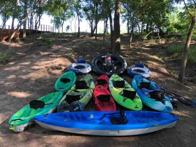 Image 20 for Silo #2 on the Medina River