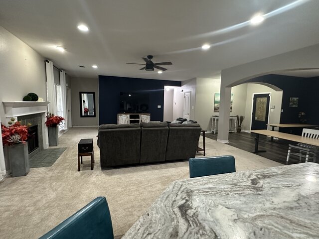 Image 9 for Large monthly rental