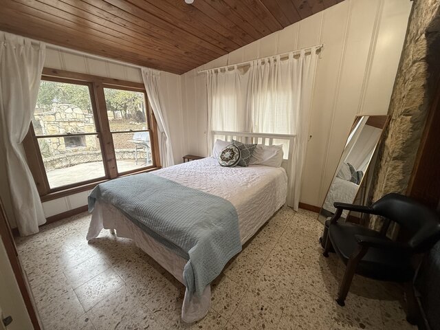 Image 3 for Main St. Homestead- Bandera America!