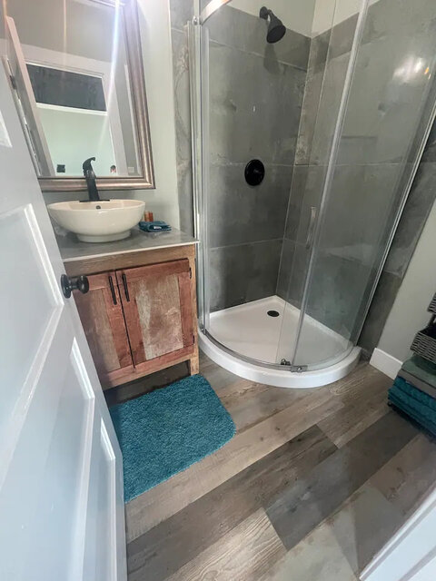 Image 5 for Silo #2 on the Medina River