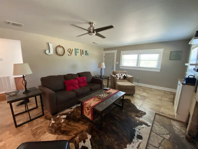 Image 5 for Medina Haus- Medina River Access!!!