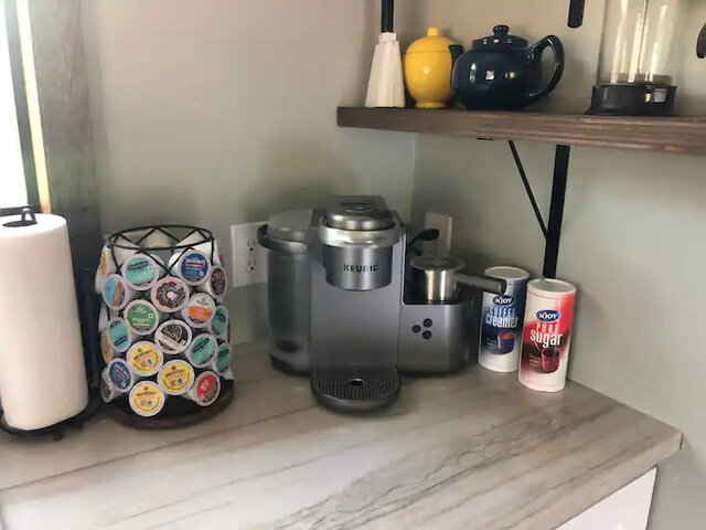 Image 16 for Old Town Helotes- River Rock Ranch!!