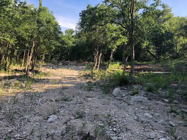 Image 4 for Old Town Helotes- River Rock Ranch!!
