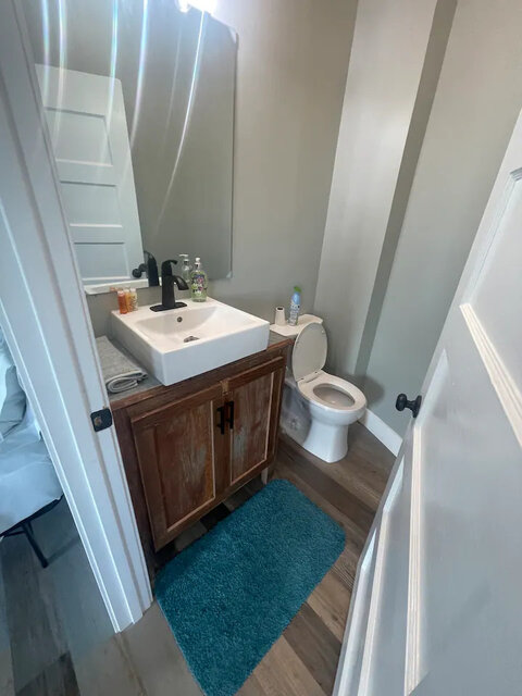 Image 4 for Silo #2 on the Medina River