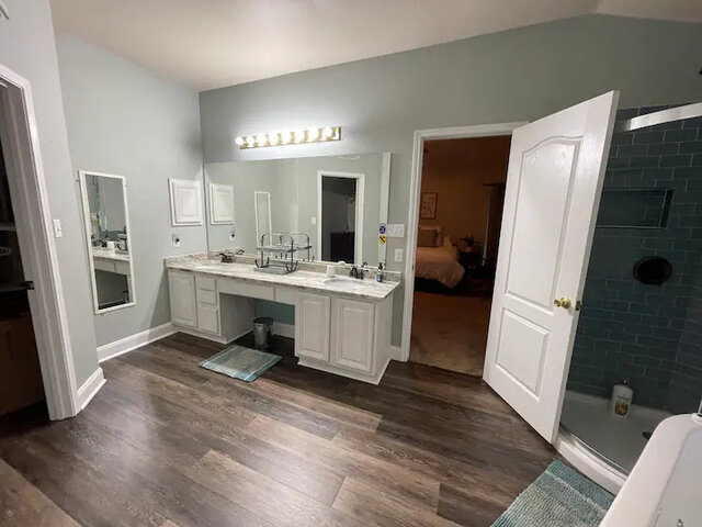 Image 13 for Large monthly rental