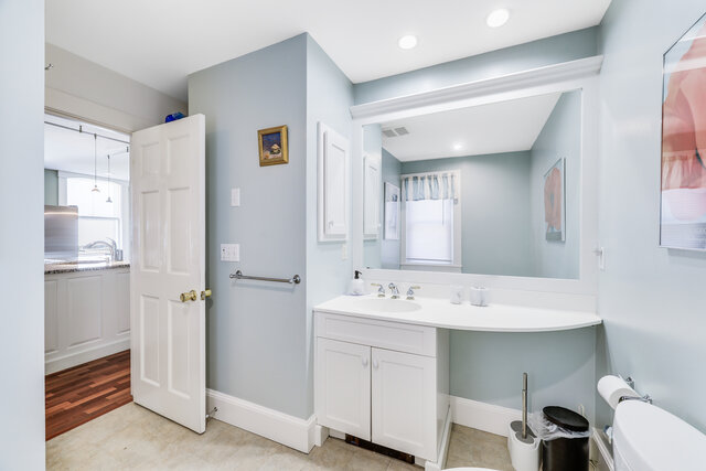 Bathroom 1st floor with Jacuzzi tub and shower stall