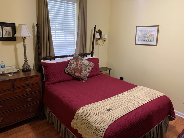 Image 7 for 15) Cottage at Monteagle Inn