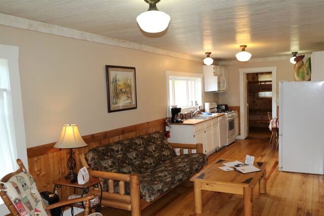 Image 3 for Caron House