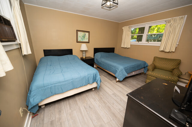 Image 5 for Large Cozy Motel Rooms