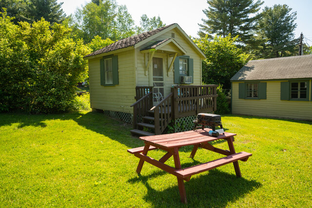 Image 2 for Riverside Sleeper Cabins